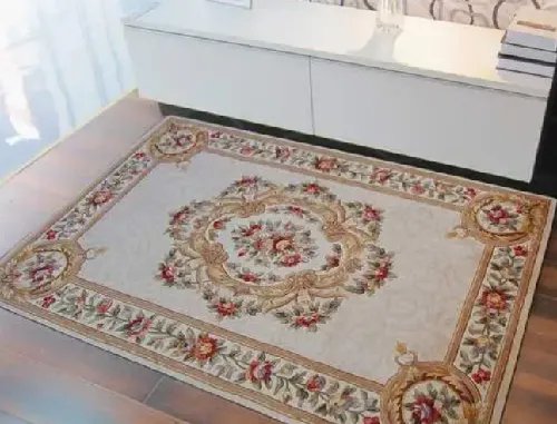 清洗地毯一般多少钱一平