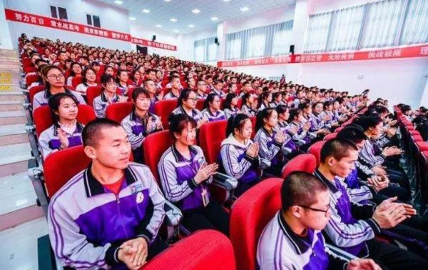 倒数第一考631分，此学校的高分秘诀是什么？