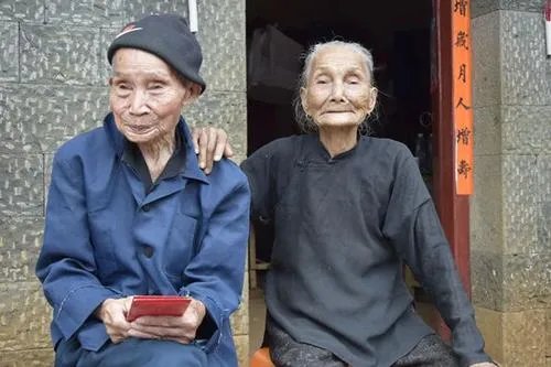 人最多能活多少岁，据说理想状态下能活150岁？