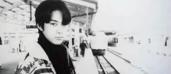 《恶作剧之吻》主演柏原崇资料有哪些?