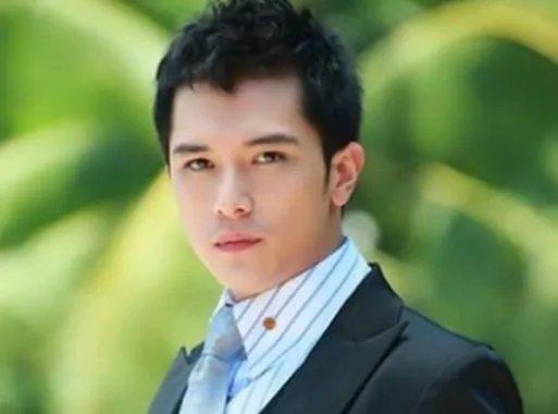 网曝邱泽陈乔恩已经分手    揭秘二人恋情内幕