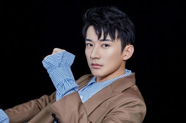 《琉璃》男配刘学义：演技颜值在线为何不红？