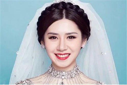 怎么画新娘妆好看   画新娘妆要注意什么