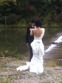 张杰和谢娜的结婚照