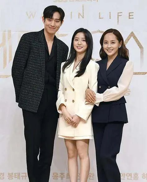 《顶楼3》发布会亮点多，朱丹泰没有吻戏，你还会准时去追吗？