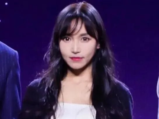 薇娅李子柒当选全国青联委员，网友为什么说她们不配？