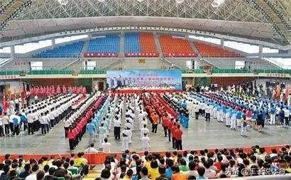 群众体育和竞技体育的关系是？