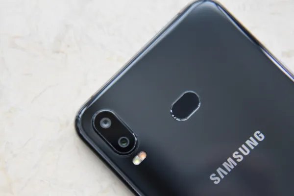 三星手机哪个好用？