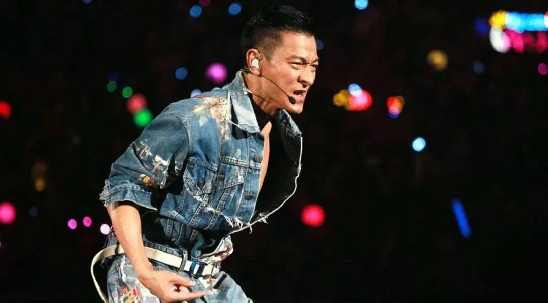 刘德华，活该你红37年！