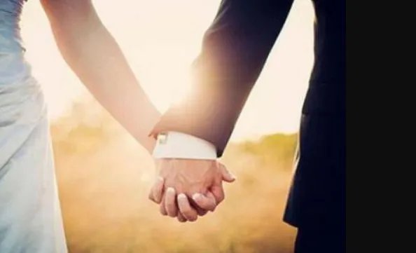 2020最潮情侣网名