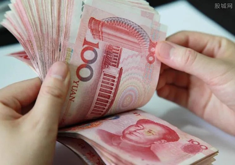 花钱租执业医师证 一年租金8000到50000不等