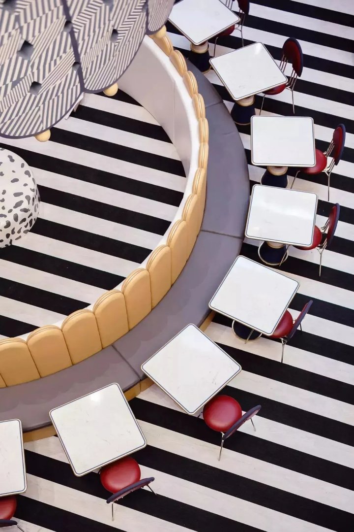 住逻辑X唯想国际共创梦幻”童话镇”——奈尔宝，亲子空间还能这么玩？