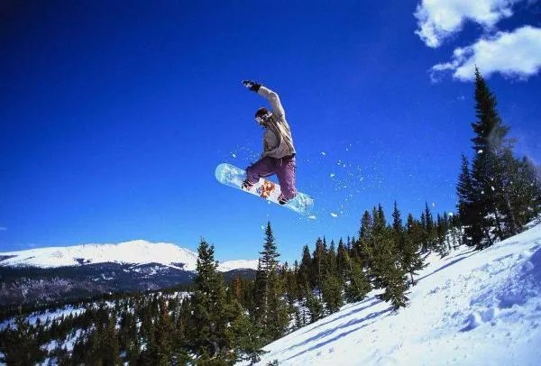 谷爱凌夺中国入籍运动员首冠，在冬运会会有好的表现吗？