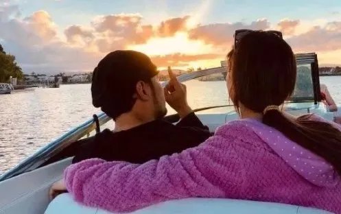 为什么昆凌参加任何活动,周杰伦都几乎可以在其左右?