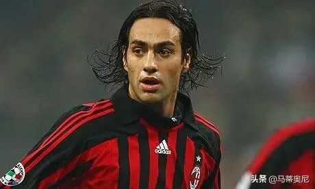 最好看的足球队服十大