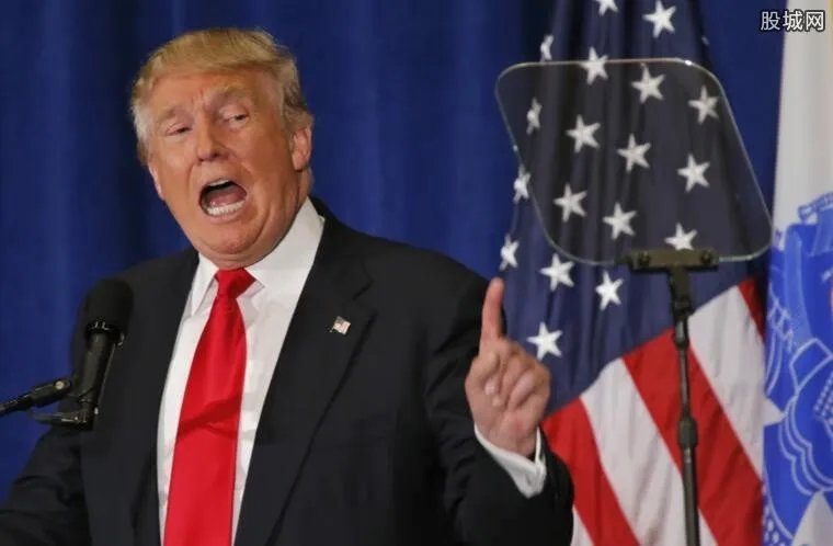 特朗普讲话扔稿子 原因竟是这样令人惊呆