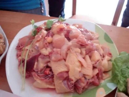 涮火锅吃这种肉体内竟全是虫子：吃了啥（图）