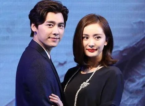 杨幂与许凯拍吻戏毫无违和感，她曾搭配过哪些火热小鲜肉？