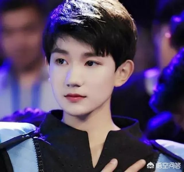 如何看待王源被外媒评为戛纳最佳着装？