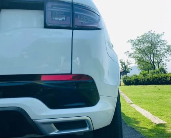 路虎发现曾经价格高达60万，为何现在26万都卖不动？