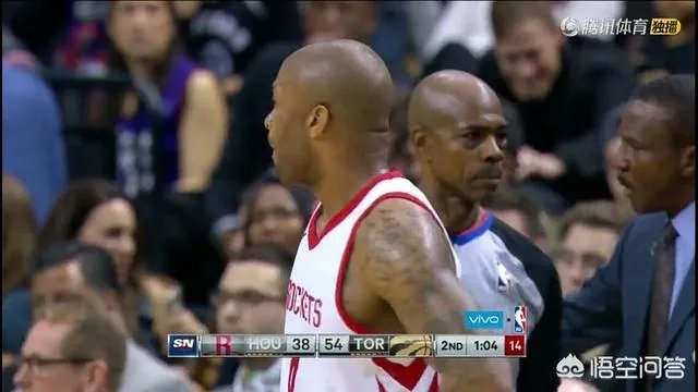 为什么火箭只是输了场比赛，就有很多人批评队员？