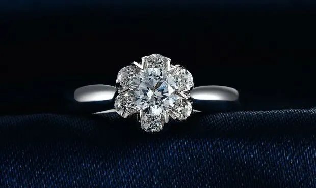 结婚钻戒哪个牌子的好 钻戒什么牌子的好