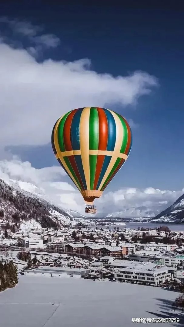 桑德斯退选意味着什么？