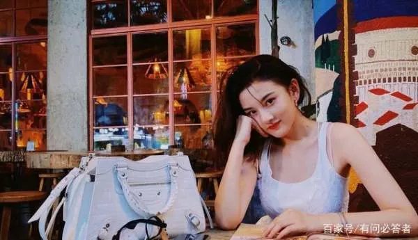 宋祖儿送孙坚礼物，打开只有三根鸭舌，这是什么意思？