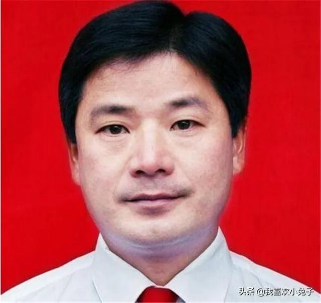 王海燕的前夫图片？