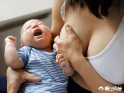 三个月宝宝应该如何喂养？