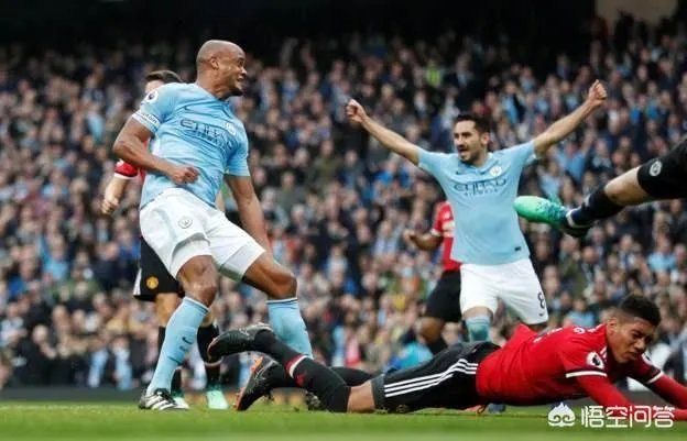瓜帅遭曼联逆转无缘提前夺冠，上次两连败是什么时候，曼城出问题了吗？