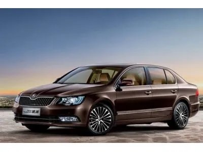 最近上市作为重磅车型的大众迈腾新款，与速派哪个更好？