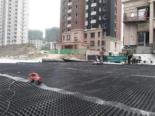 塑料排水板排水原理是什么